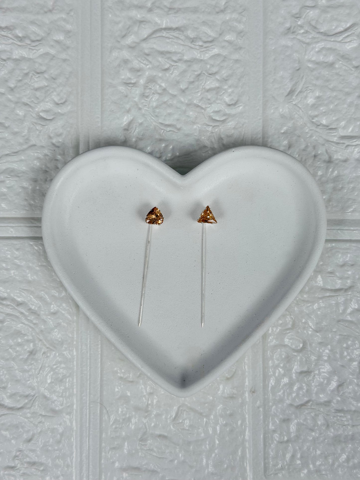 STRAIGHT DIAMOND PIN (PACK OF 2)