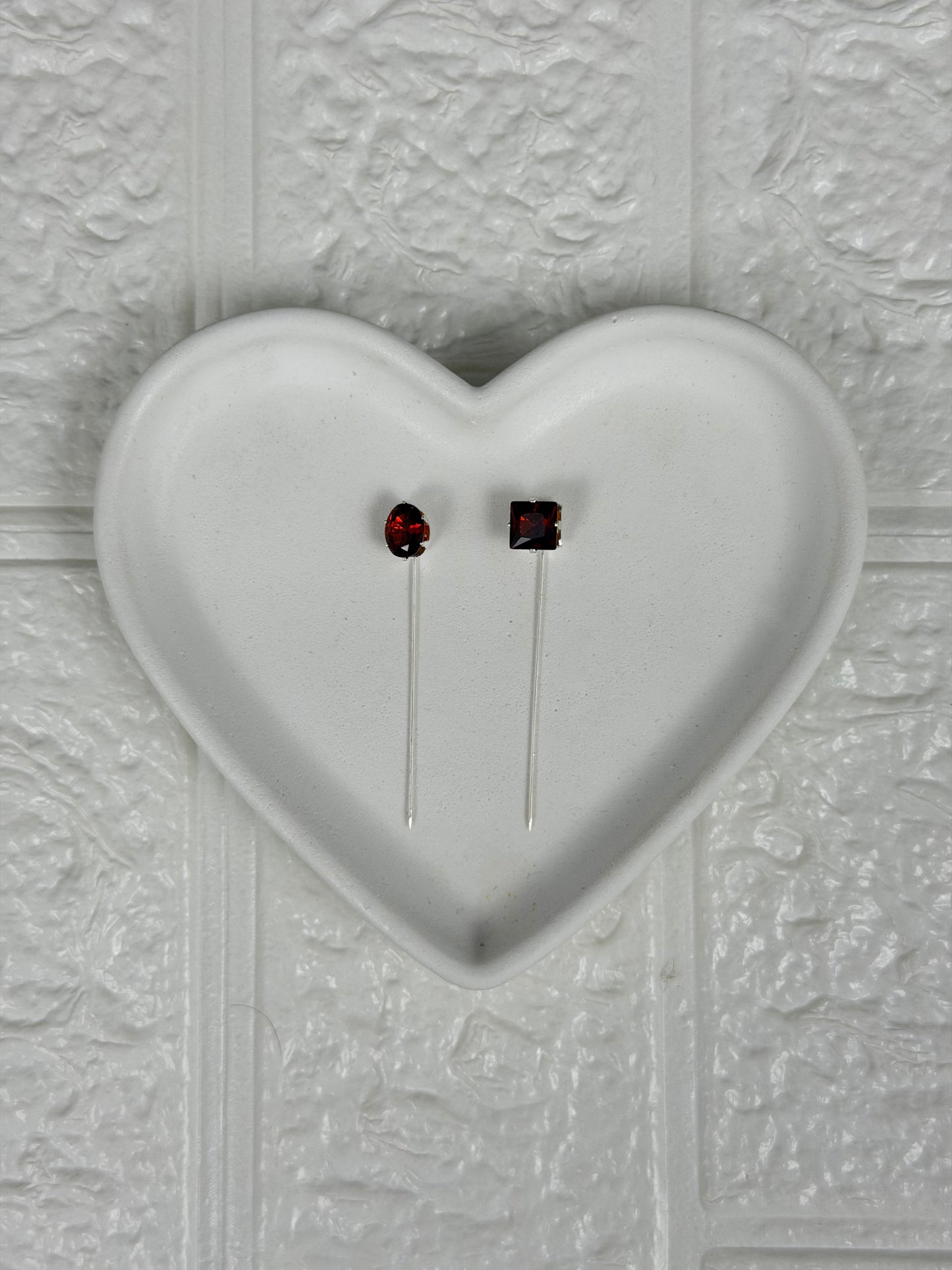 STRAIGHT DIAMOND PIN (PACK OF 2)