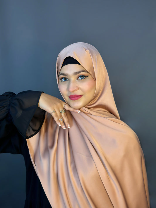 BUBBLE SATIN HIJAB- SAND
