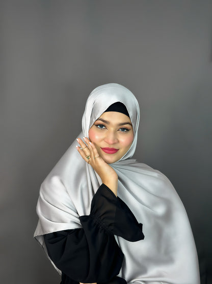 BUBBLE SATIN HIJAB- ASH