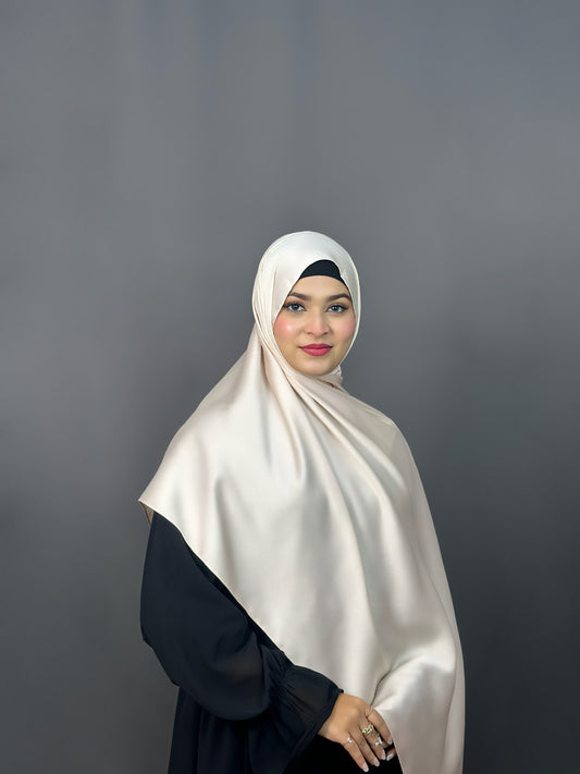 BUBBLE SATIN HIJAB- LIGHT BEIGE