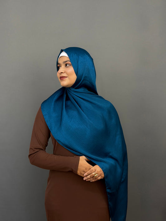 MUNA SATIN HIJAB- DEEP BLUE