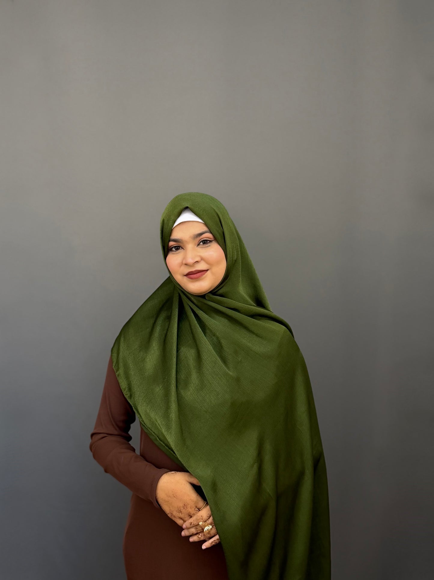 MUNA SATIN HIJAB- GREEN