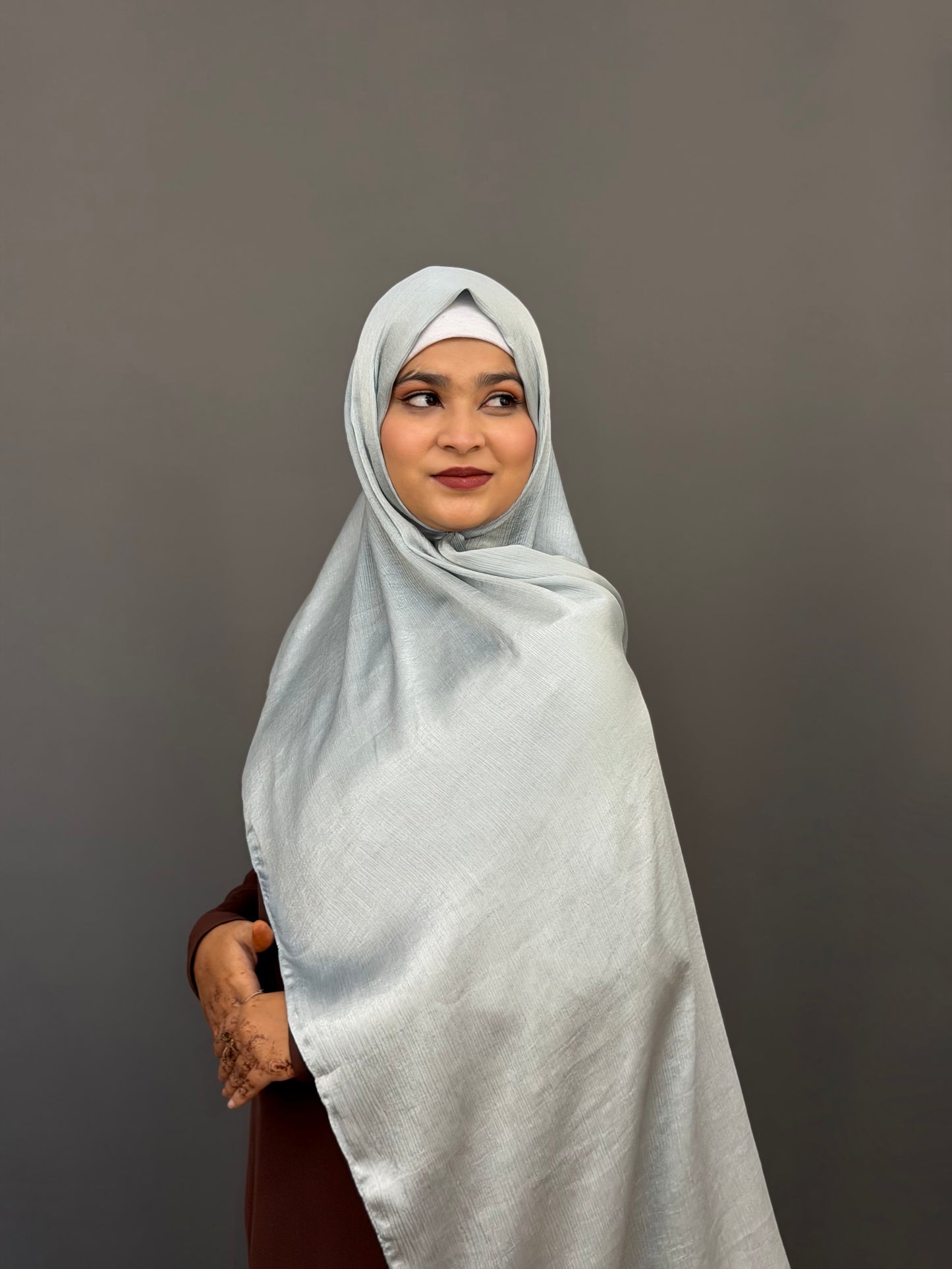 MUNA SATIN HIJAB- ICE