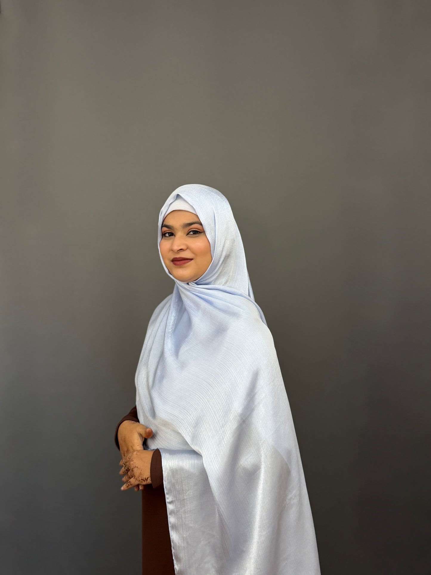 MUNA SATIN HIJAB