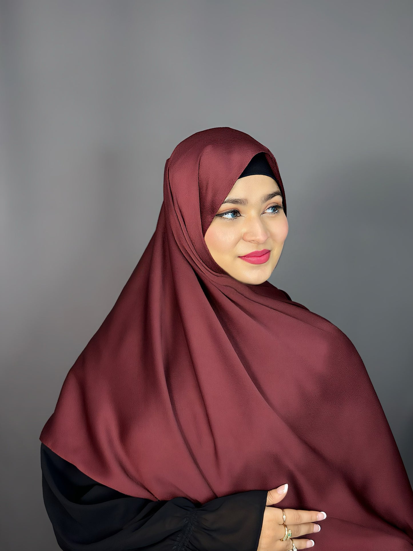 BUBBLE SATIN HIJAB- MAROON