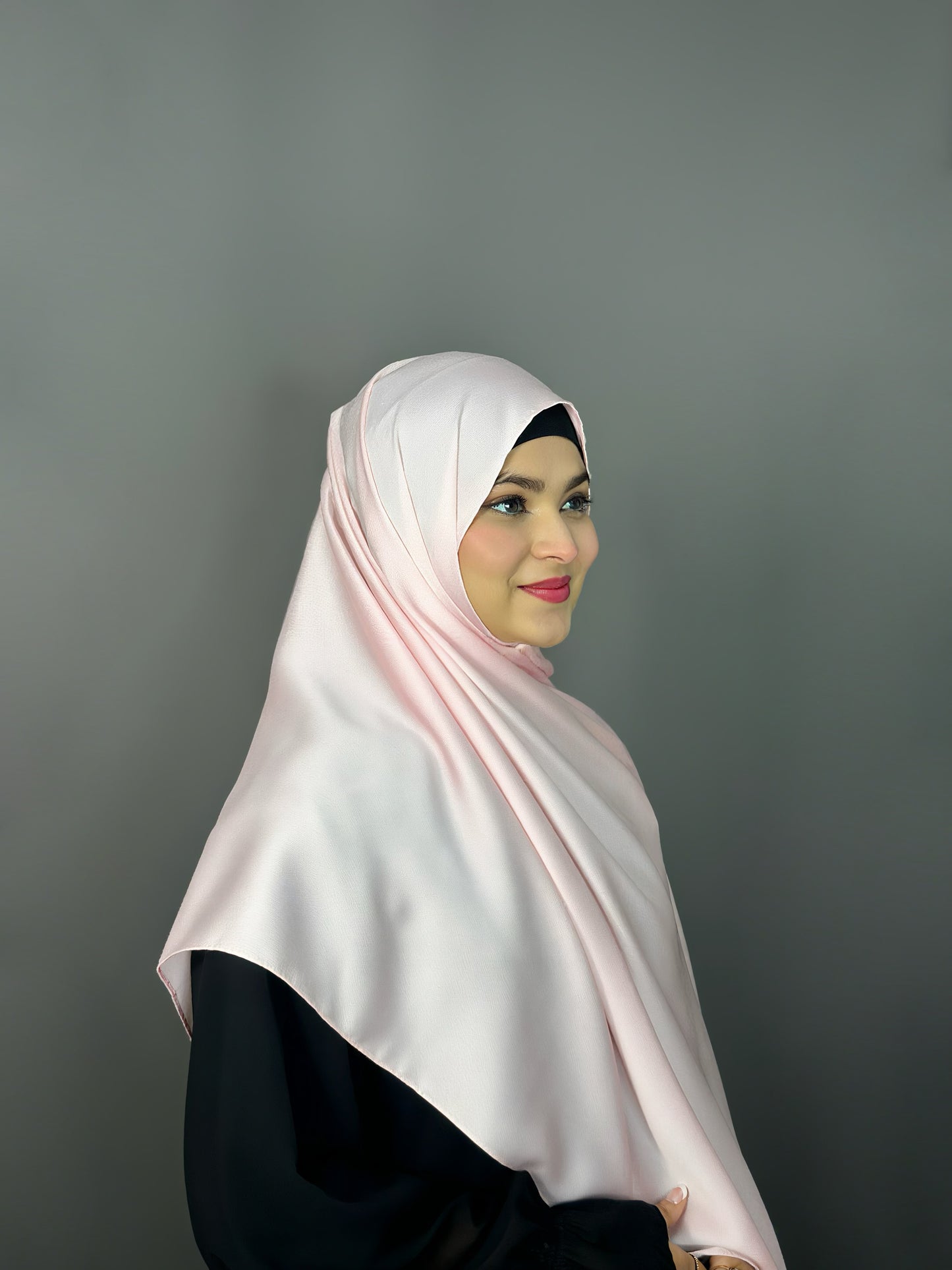 BUBBLE SATIN HIJAB- BABY PINK