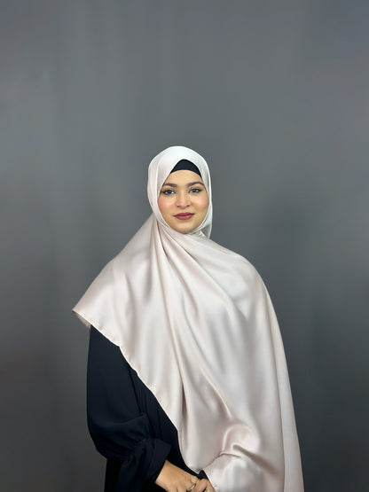 BUBBLE SATIN HIJAB- NUDE