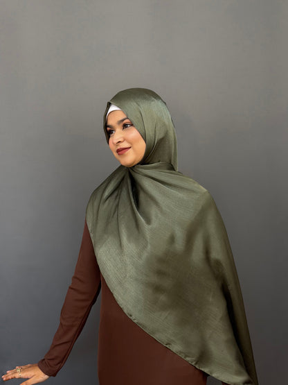 MUNA SATIN HIJAB- OLIVE