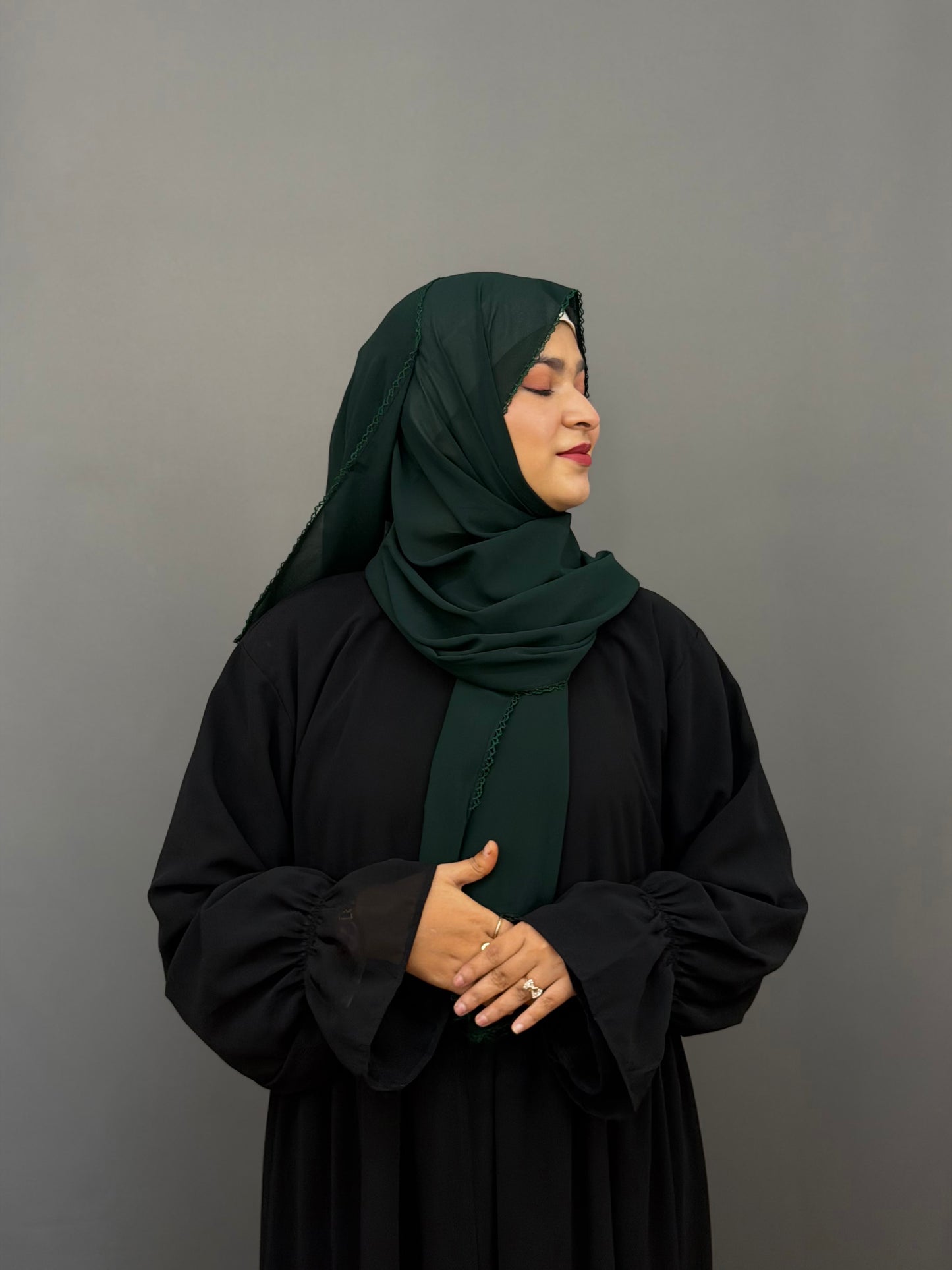 CROCHET  HIJAB- DEEP GREEN