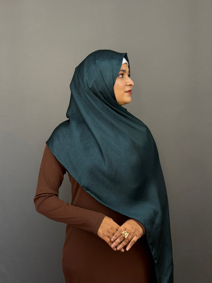 MUNA SATIN HIJAB- TEAL GREEN