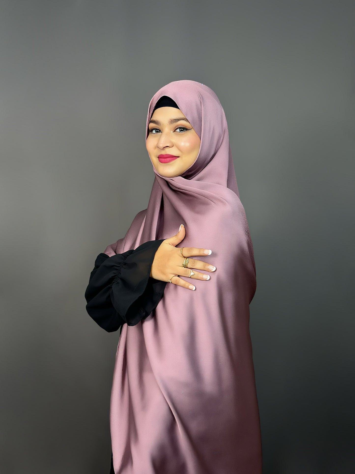 BUBBLE SATIN HIJAB- WINE