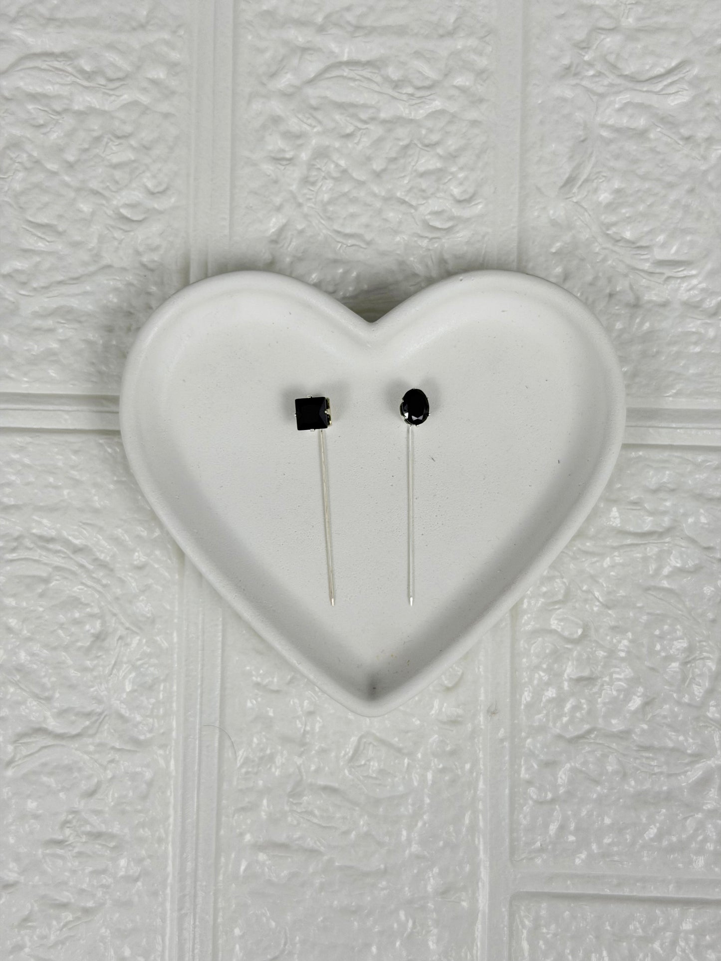 STRAIGHT DIAMOND PIN(PACK OF 2)