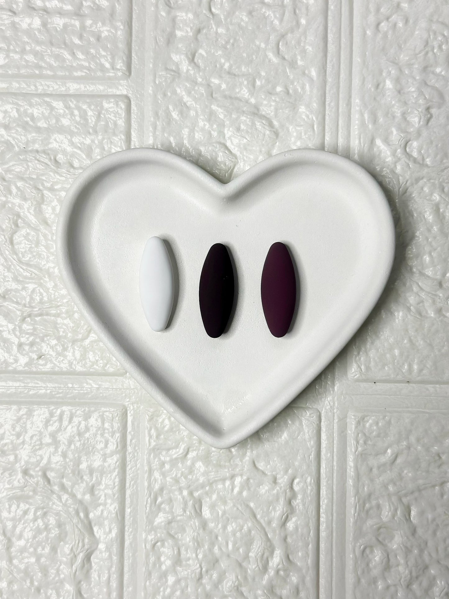 MATTE BROACH PIN- CLASSIC(Pack of 3)