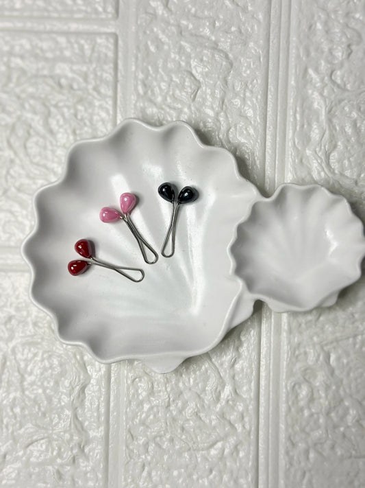 METALLIC LOOP PIN- FAVOURITE(Pack of 3)